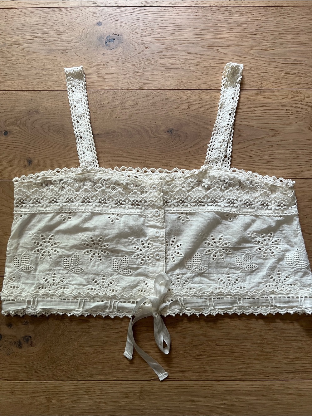 Millau Cream Eyelet Lace-Trim Camisole Crop Top